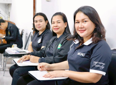 ลงพื้นที่ตรวจเยี่ยมติดตามผลการดำเนินงานการรวบรวมผลไม้ของสหกรณ์การเกษตรเพื่อการตลาดลูกค้า ธกส. นครศรีธรรมราช จำกัด โดยมี นายสมโชค จันทร์ใหม่ ประธานกรรมการ นายครรชิต พานชาตรี ผู้จัดการสหกรณ์ และเจ้าหน้าที่สหกรณ์ ให้การต้อนรับ ณ สหกรณ์การเกษตรเพื่อการตลาดลู ... พารามิเตอร์รูปภาพ 25